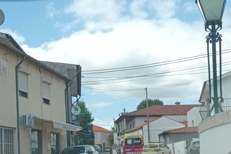 Jovem sofre queimaduras graves com óleo a ferver em Barcelos