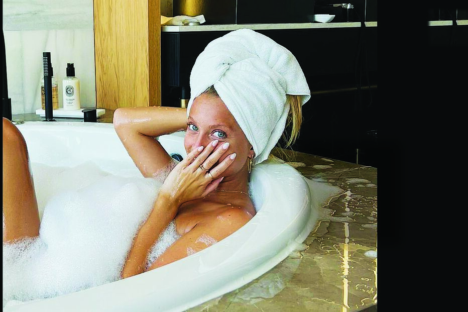 Margarida Corceiro esbanja sensualidade em Ibiza