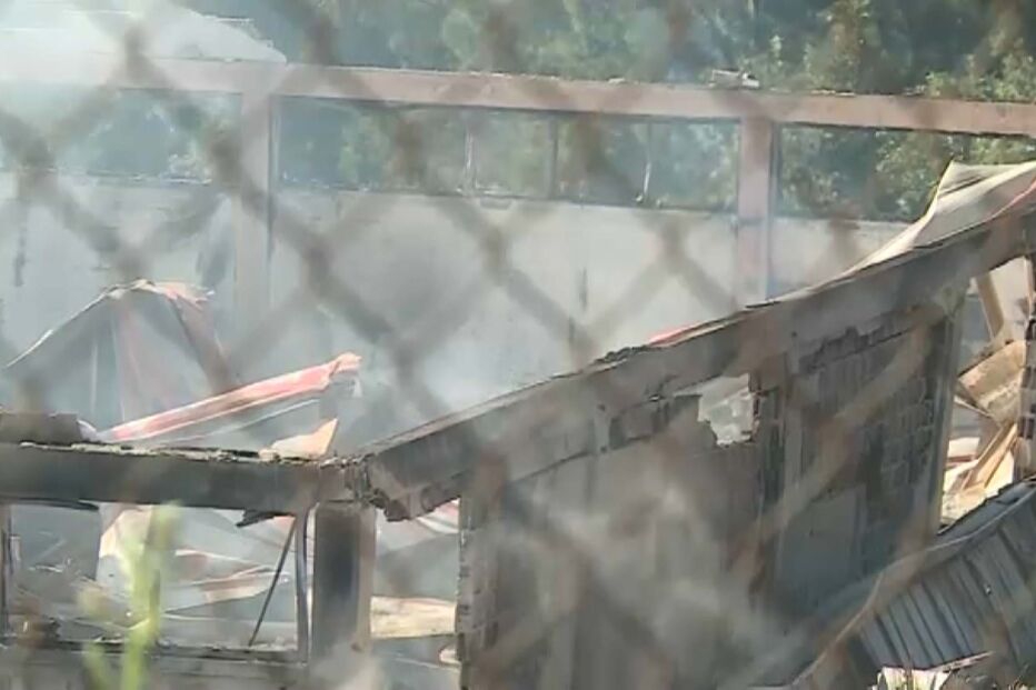 Incêndio em carpintaria