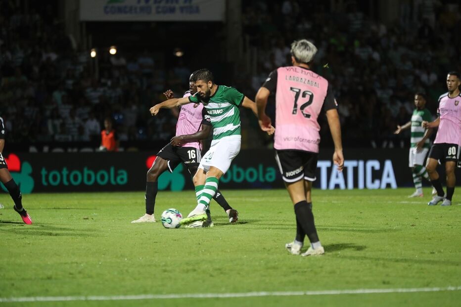 Paulinho marcou dois golos pelo Sporting frente ao Casa Pia
