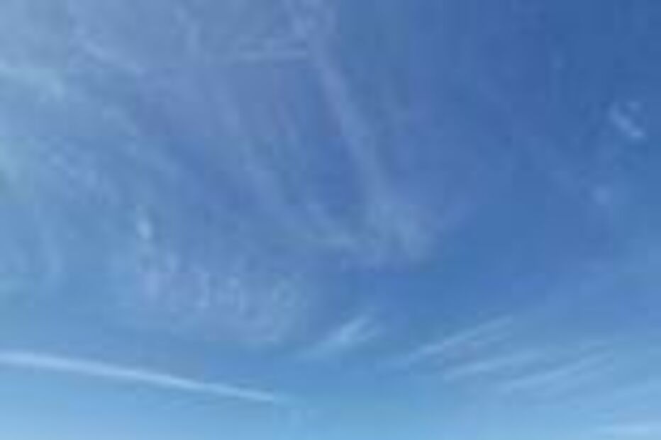 Duas colisões entre quatro carros na A2