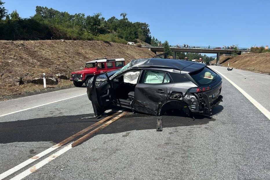 Acidente no IC20 em Arcos de Valdevez