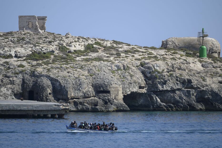 Porto de Lampedusa, Itália
