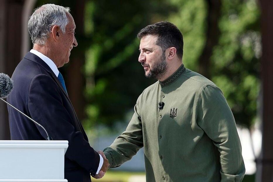 Marcelo Rebelo de Sousa e Volodymyr Zelensky na celebração do Dia da Independência da Ucrânia
