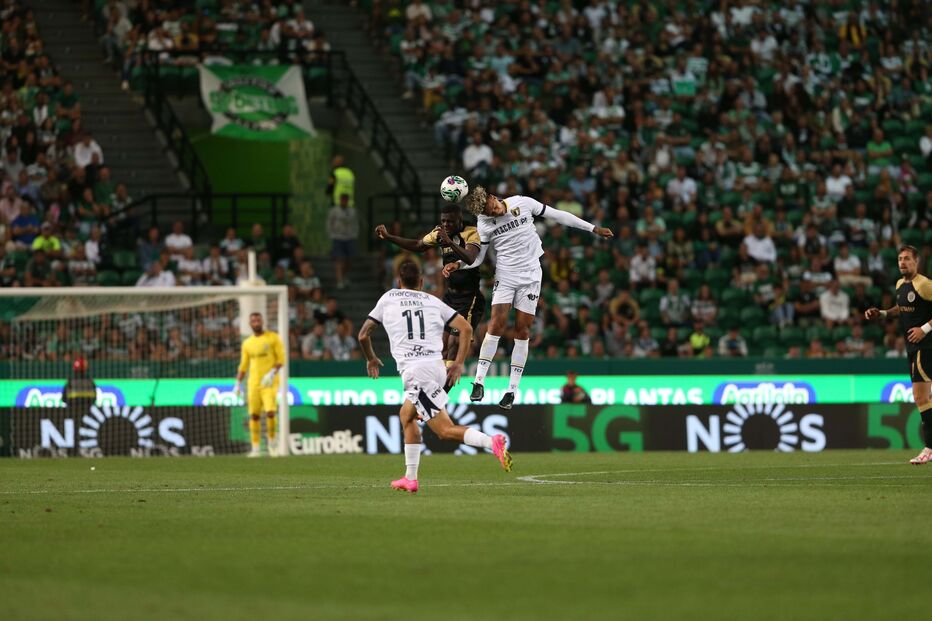 Sporting, Famalicão