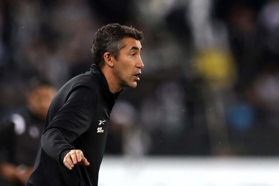 Botafogo de Bruno Lage vence Renato Paiva e reforça liderança no Brasil