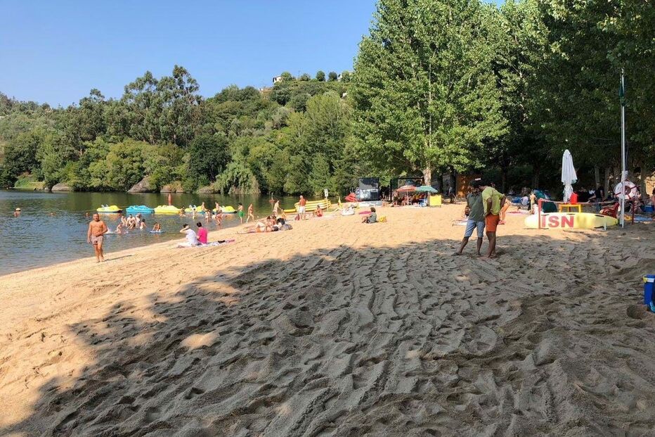 Praia fluvial de Bitetos