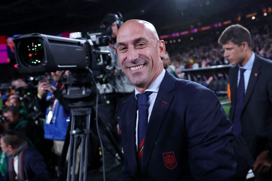 Luis Rubiales, presidente da federação espanhola suspenso pela FIFA