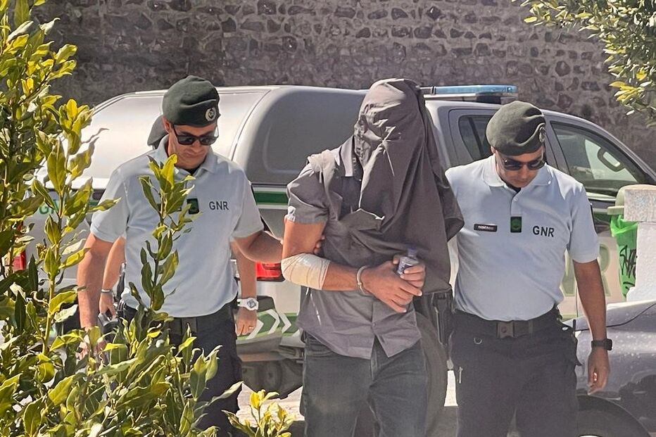 Piloto Pedro Gonçalves ficou ferido no ataque