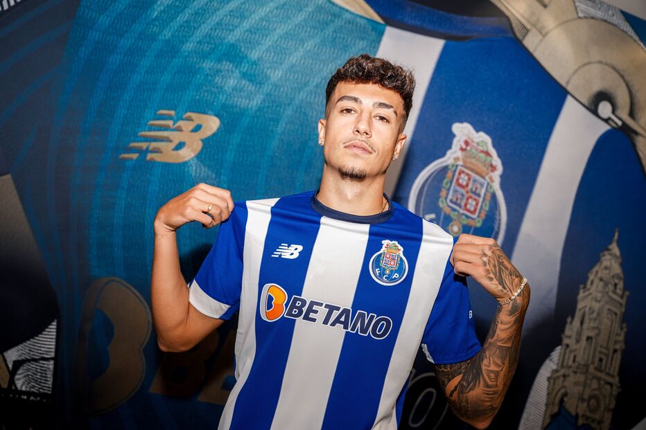 Iván Jaime dragão até 2028