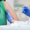 Campanha de vacinação contra a gripe e Covid-19 vai começar a conta gotas