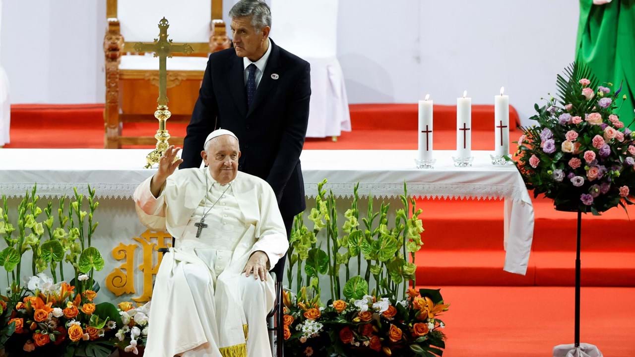 Papa defende na Mongólia poder da religião para resolver conflitos