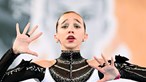 Portuguesa de 14 anos campeã mundial júnior de patinagem artística