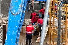 Trabalhador ferido em queda na Amadora