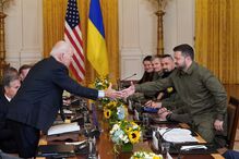 Zelensky é recebido por Joe Biden na Casa Branca