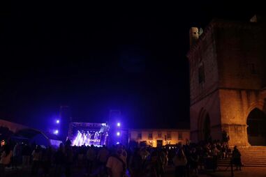 Festival F