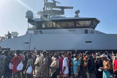 Migrantes em Lampedusa, Itália