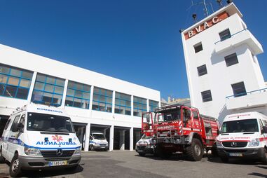 Comandante dos Bombeiros de Agualva-Cacém deixa corporação após queixas de assédio