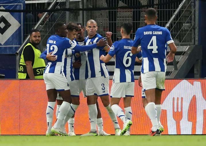 FC Porto comemora golo frente ao Shakhtar