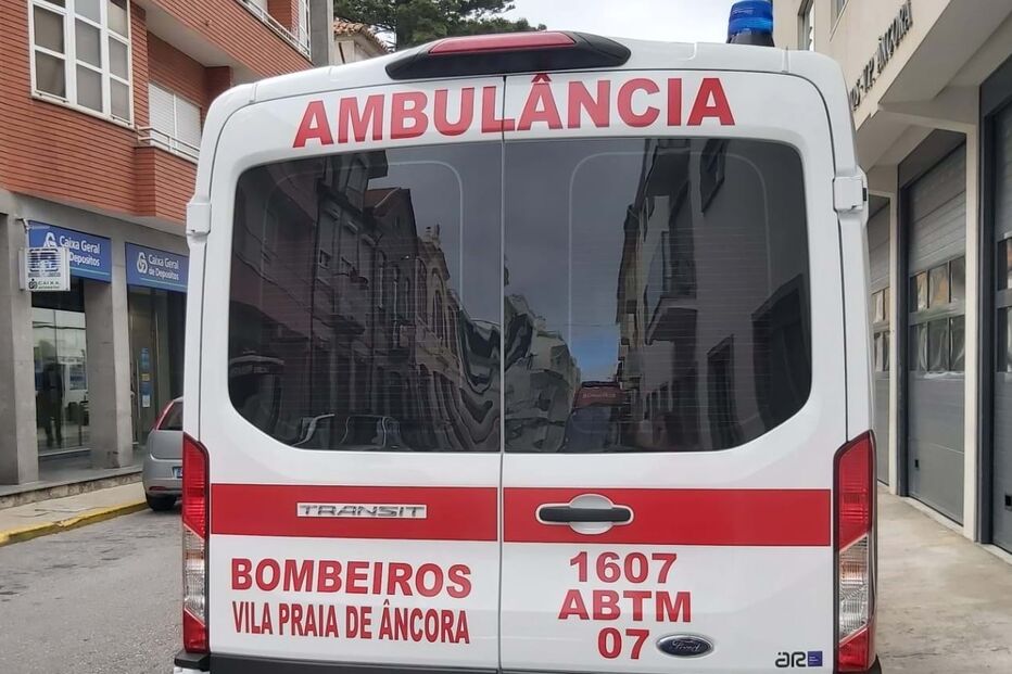 Ambulância dos Bombeiros Voluntários de Vila Praia de Âncora