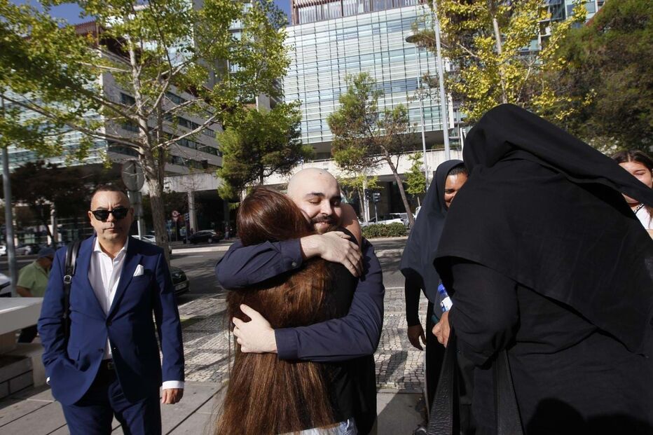 Clóvis Abreu entrega-se às autoridades