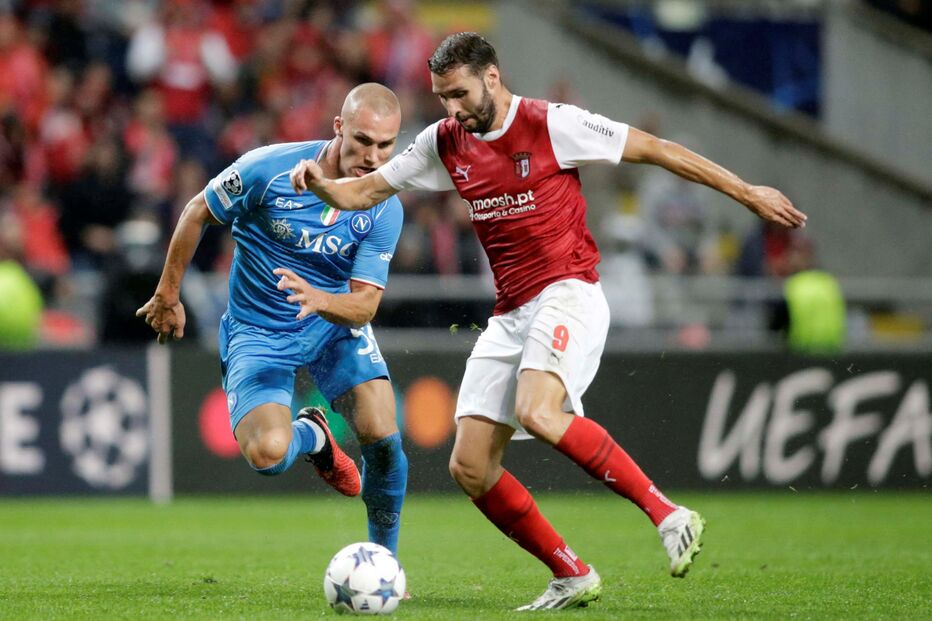 Abel Ruiz, jogador do Sp. Braga, no encontro da Liga dos Campeões frente ao Nápoles