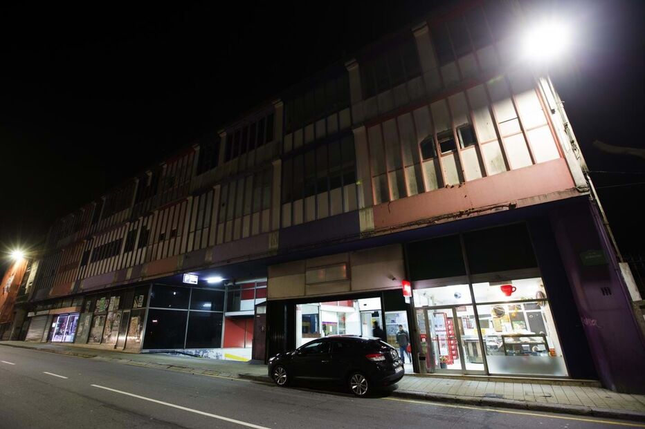 Stop, centro comercial