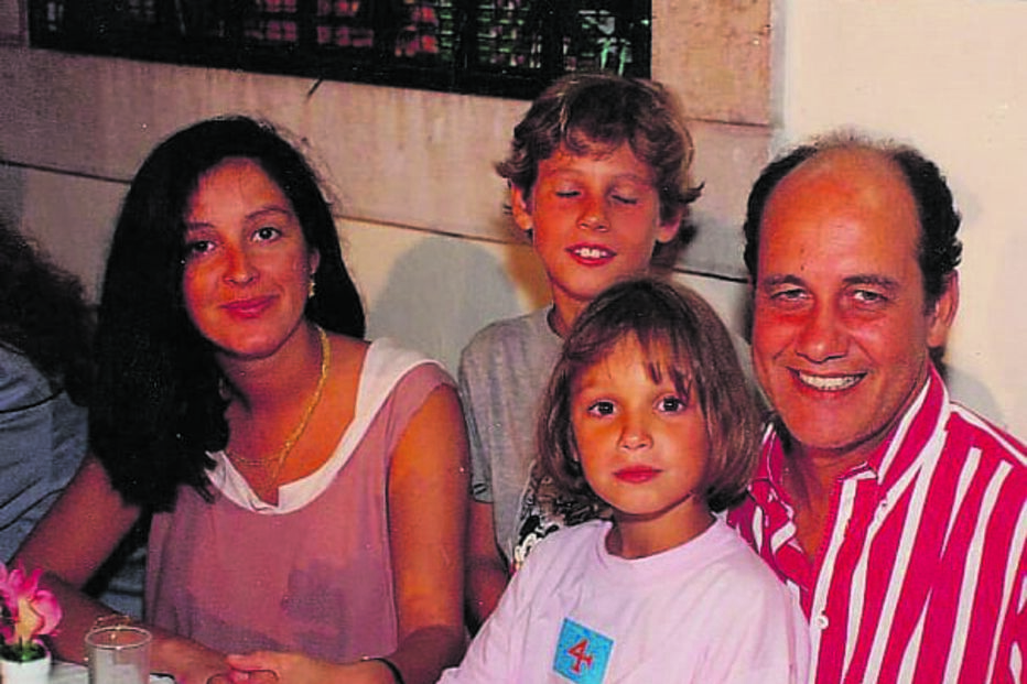 Albarran com Paula Colaço e com Francisca ao colo