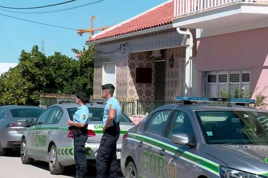 'Fui eu que a matei': Idoso cego de ciúmes estrangula mulher de 87 anos até à morte