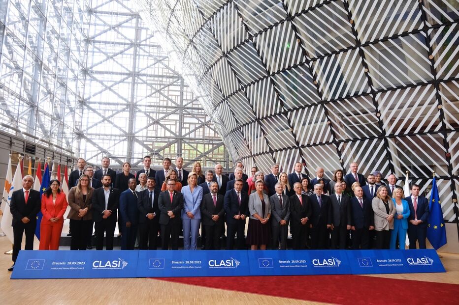 Imagem 8456C08C-4A6D-45F7-B35D-580DDB25F0E2.JPG (19188964) (Milenium)