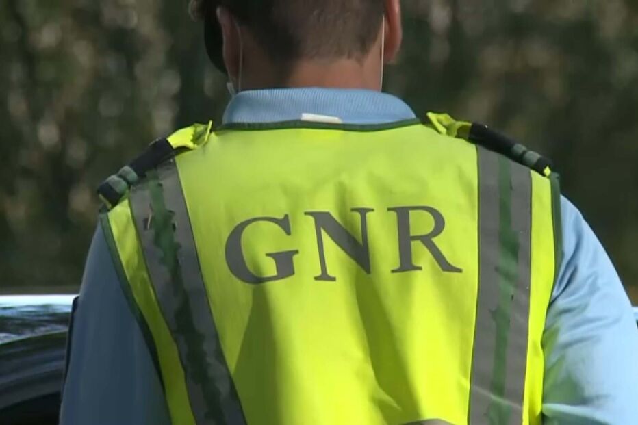 Militar põe GNR em tribunal por surdez após tomar a vacina da Covid-19