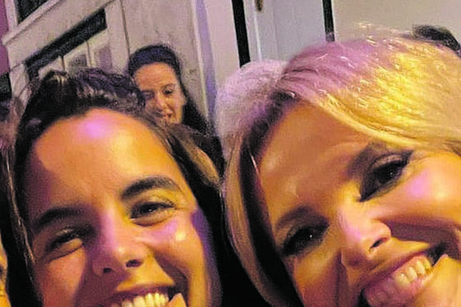 Cristina Ferreira foi assistir à peça da ‘ex’ do amigo Pedro Teixeira