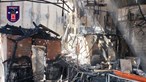 As imagens do interior da discoteca que ficou destruída após incêndio que matou 13 pessoas