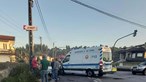Bombeiro e civil feridos com gravidade em colisão entre ambulância e carro em Santa Maria da Feira