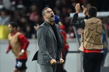 Artur Jorge, treinador do Sp. Braga, celebra segundo golo frente ao Union Berlim na Champions