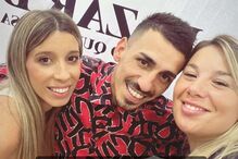 Sónia Jesus com o companheiro, Vítor Soares, na loja Big Bazar Sónia