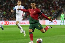 Cristiano Ronaldo ampliou a vantagem da seleção portuguesa frente à Eslováquia