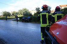 Quatro feridos em colisão entre dois carros em Soure