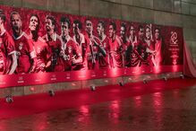 Benfica celebra 20 anos do Estádio da Luz com inauguração do 'mural dos campeões'