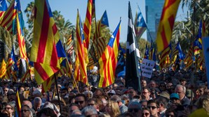 Independentistas catalães comemoram sexto aniversário de referendo