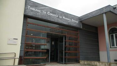 Tribunal da Marinha Grande absolve advogados do crime de burla na compra de lar