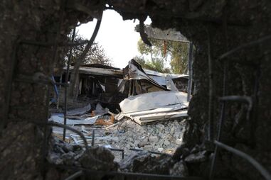 Destruição provocada pelo ataque terrorista de 7 de outubro