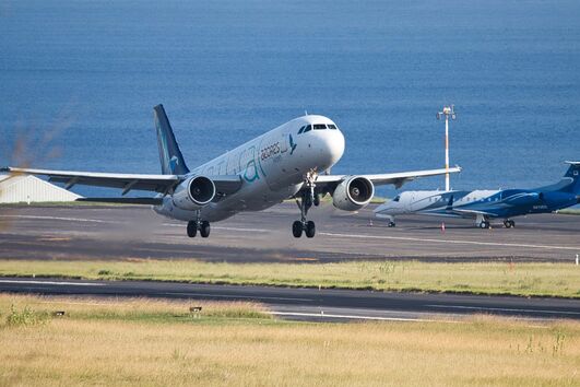  Aeroporto de Ponta Delgada