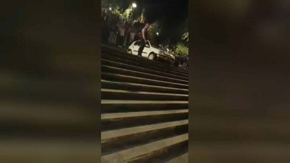 Condutora que desceu Escadas Monumentais da Universidade de Coimbra estava alcoolizada