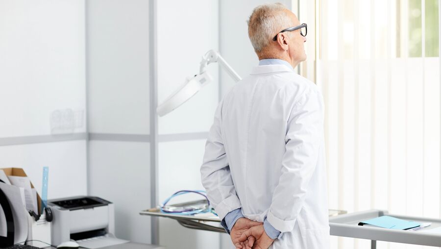 2023 deverá bater recorde de médicos reformados