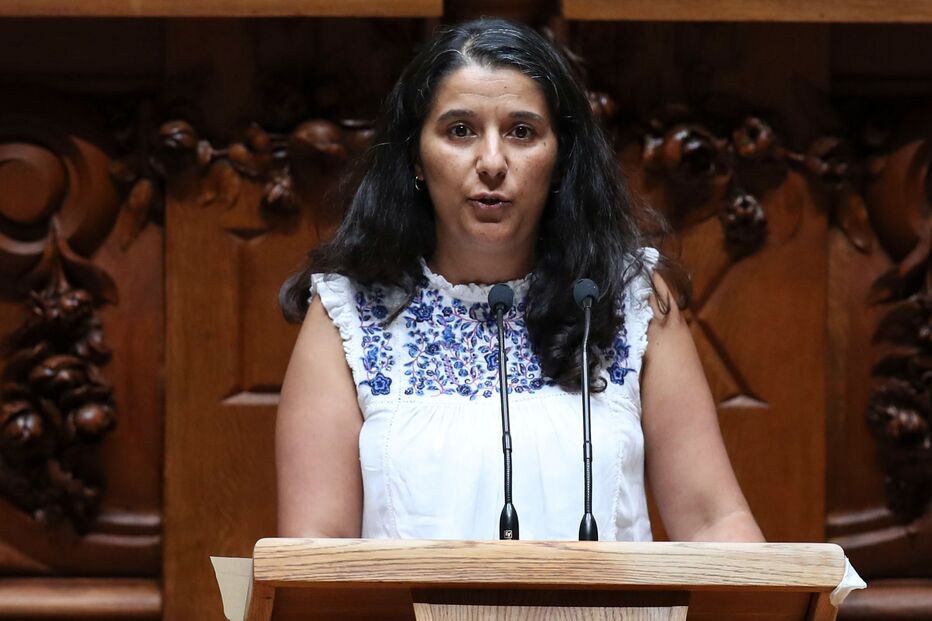 Imagem Paula Santos 44032399.jpg (19247290) (Milenium)