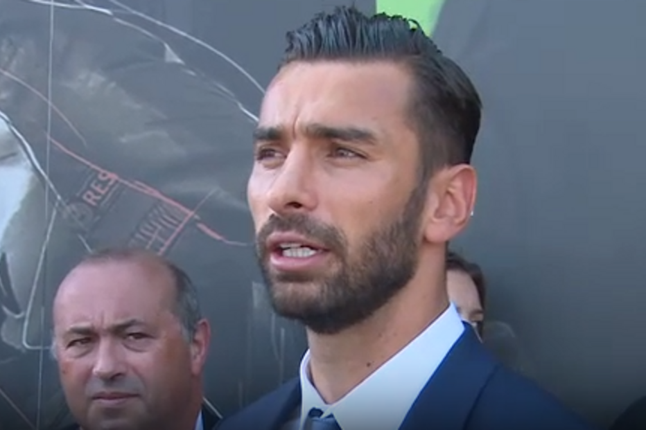 Rui Patrício faz queixa de vizinha por piscina ilegal