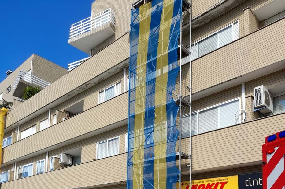 Trabalhador morre atingido por cimento 