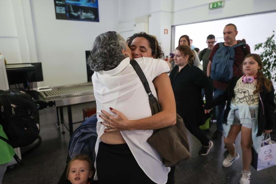 Portugueses retirados de Israel já estão em Lisboa