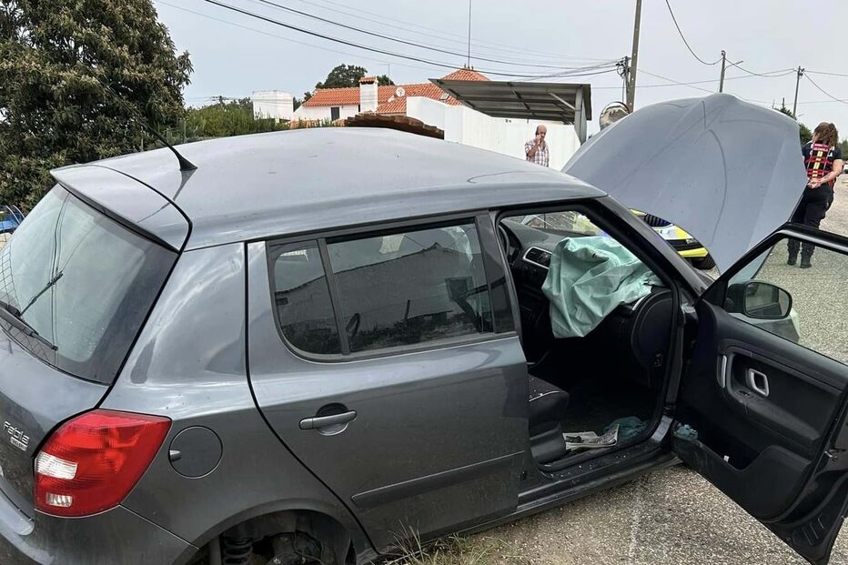 2023-10-13_16_25_20 Acidente mortal em Melides   - Grândola.jpg